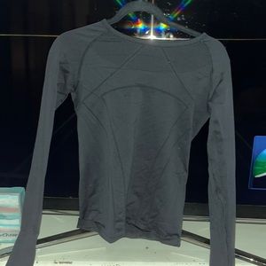 ivivva black long sleeve
